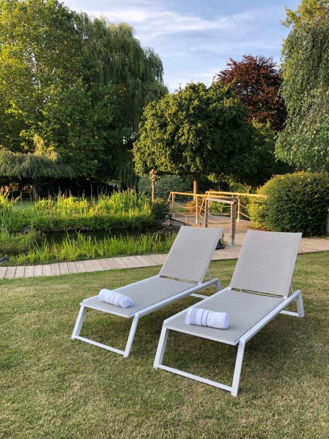 Jardin Du Marais Bed and Breakfast Froyennes Exteriör bild