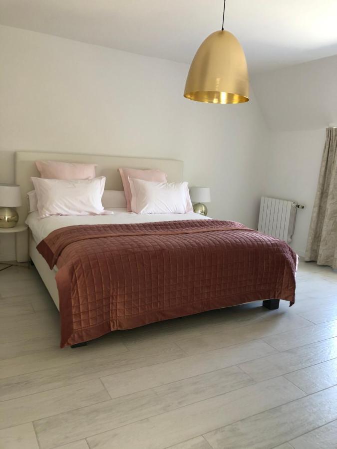 Jardin Du Marais Bed and Breakfast Froyennes Exteriör bild